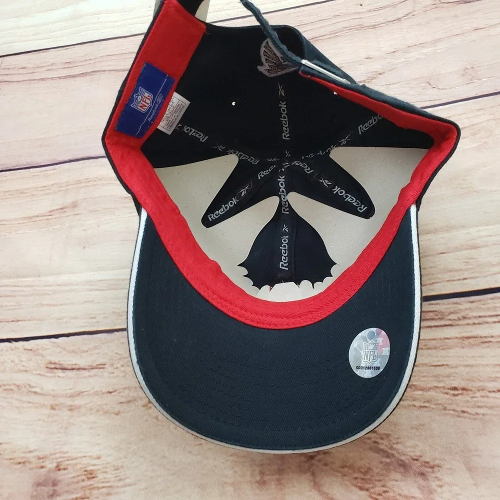 NEW Atlanta Falcons‎ Hat Cap Mens Black Red Strap Back NFL Football Reebok